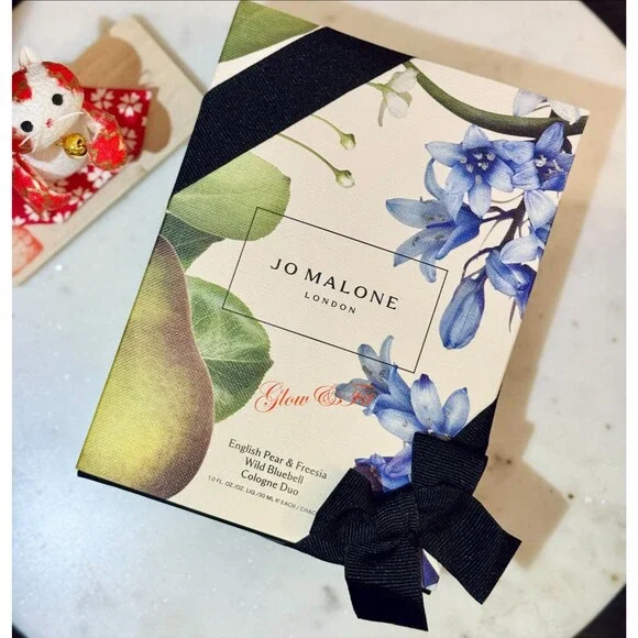 Jo Malone London Scent pairing English pear and Freesia and Wild Bluebell New - Picture 2 of 4